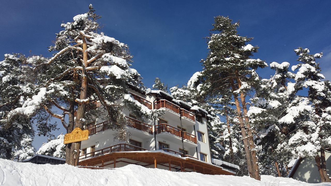 Santa Maria Hotel Tsigov Chark